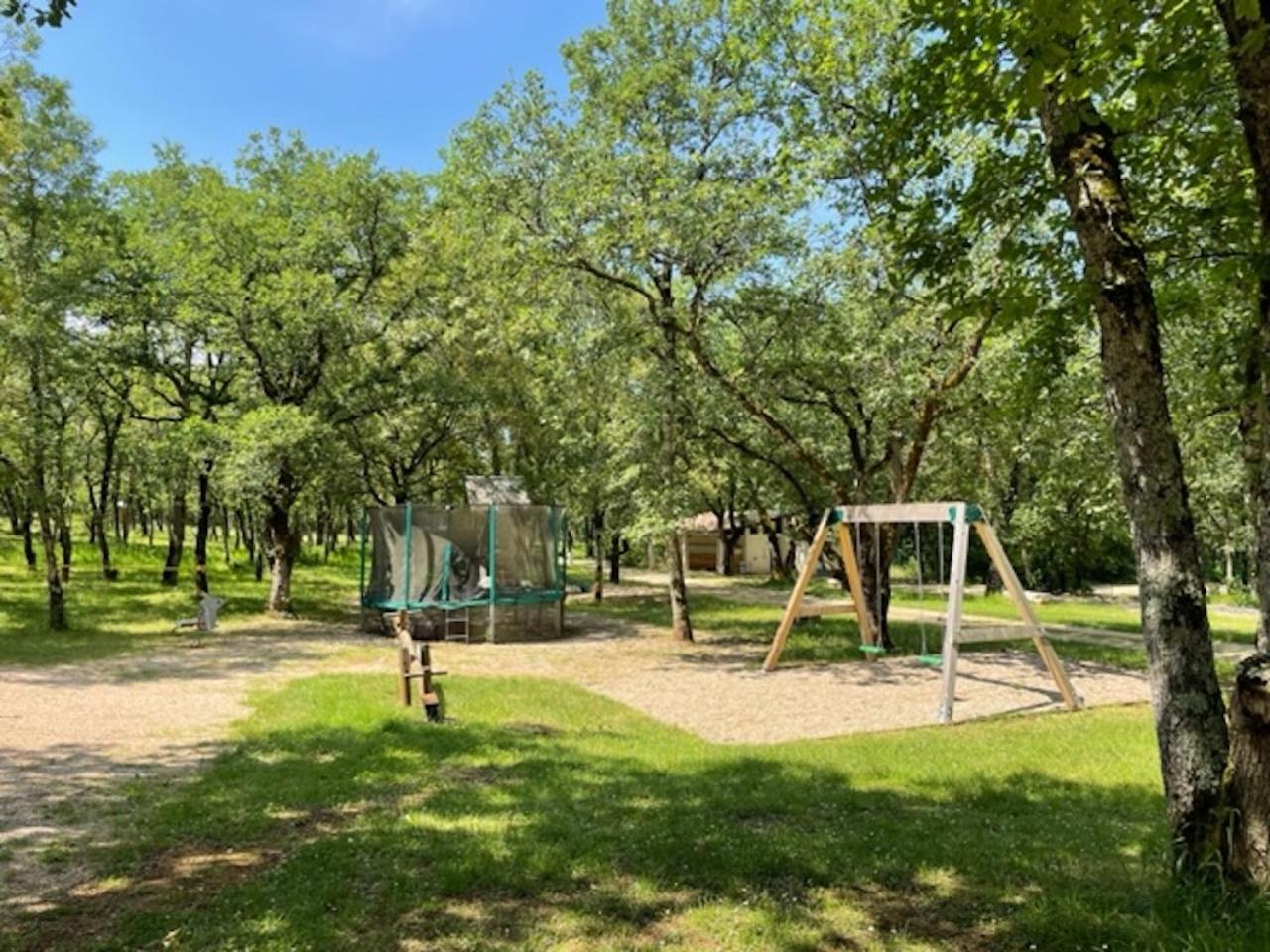 Lodges Du Bois Dodo - Ancien Camping De Bois Redon Septfonds Εξωτερικό φωτογραφία